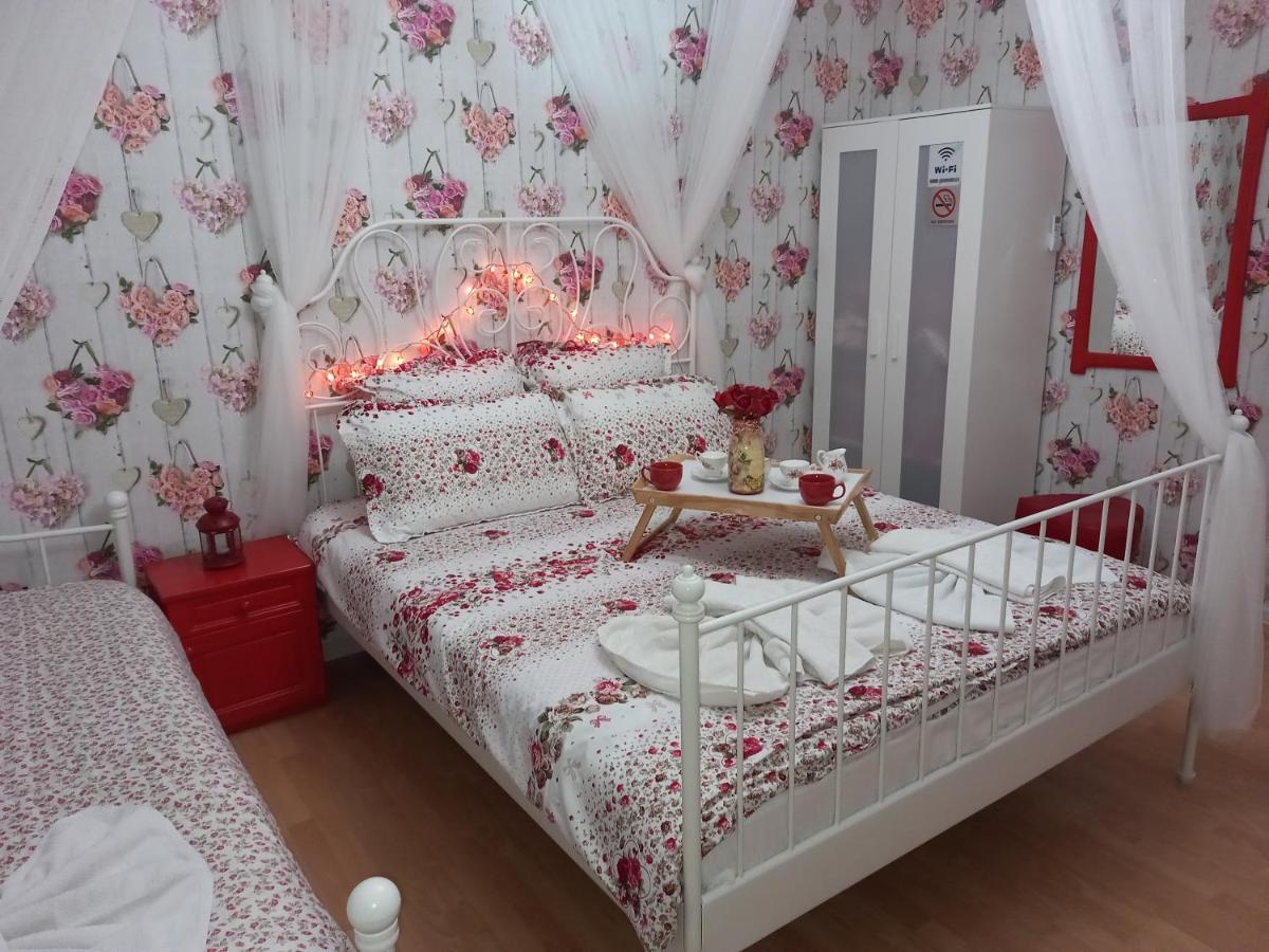 Guesthouse Jasmin サパレヴァ・バニャ エクステリア 写真